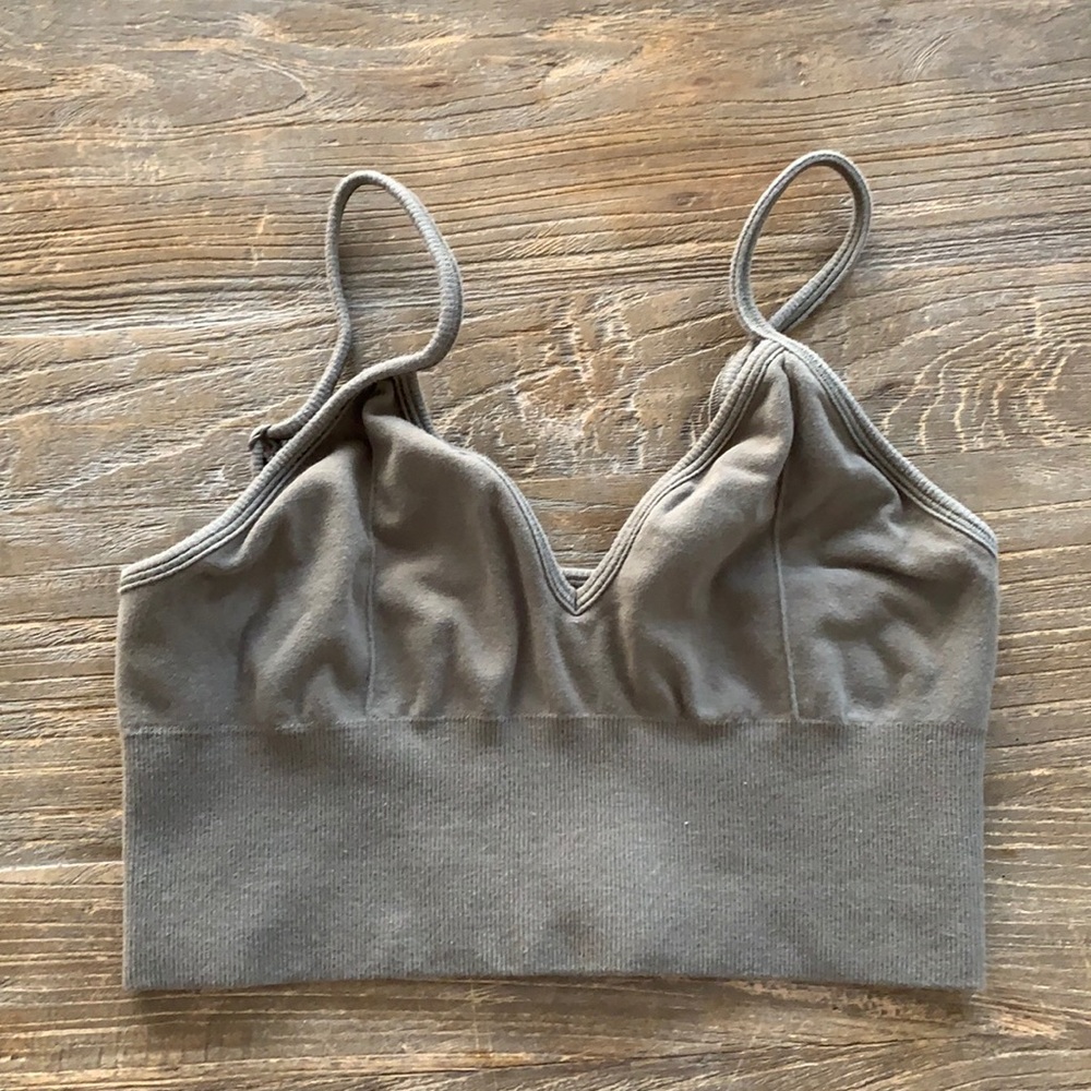 Alo sports bra